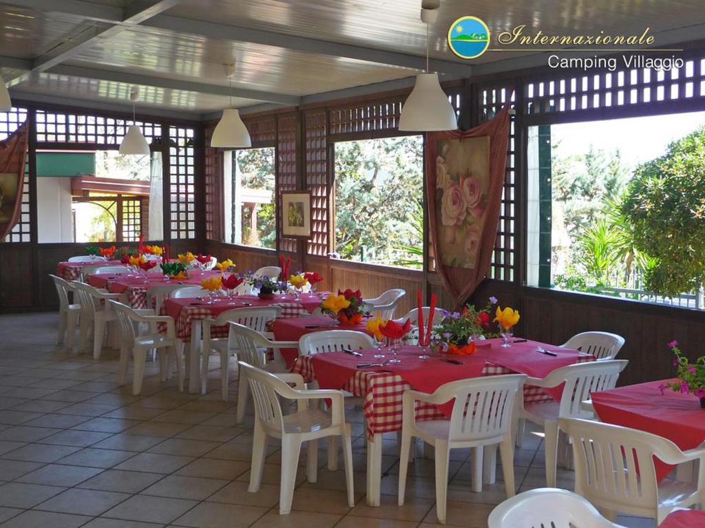 Camping Villaggio Internazionale San Menaio Kültér fotó